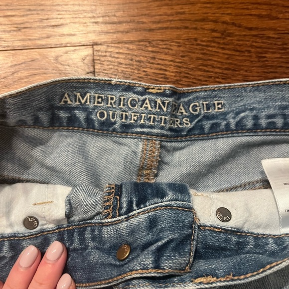 American eagle high rise shorts - Picture 4 of 6